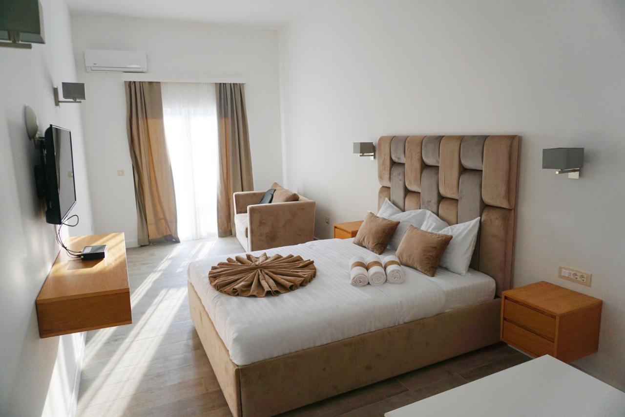 Hotel Credo Cattaro Esterno foto