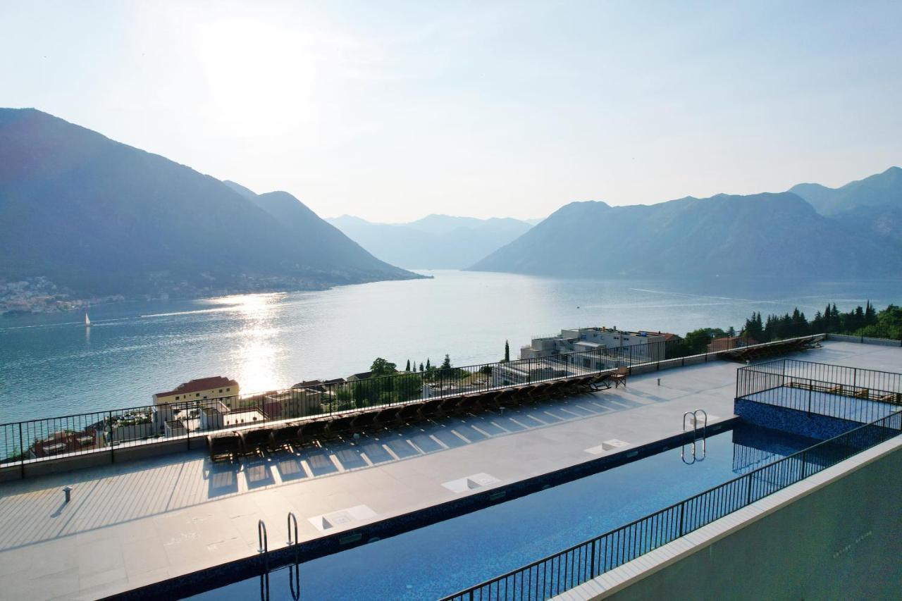 Hotel Credo Cattaro Esterno foto