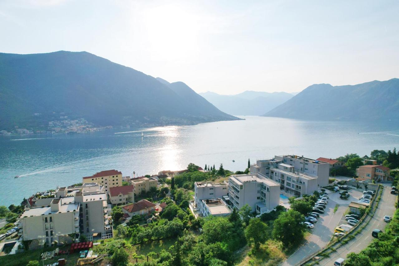 Hotel Credo Cattaro Esterno foto